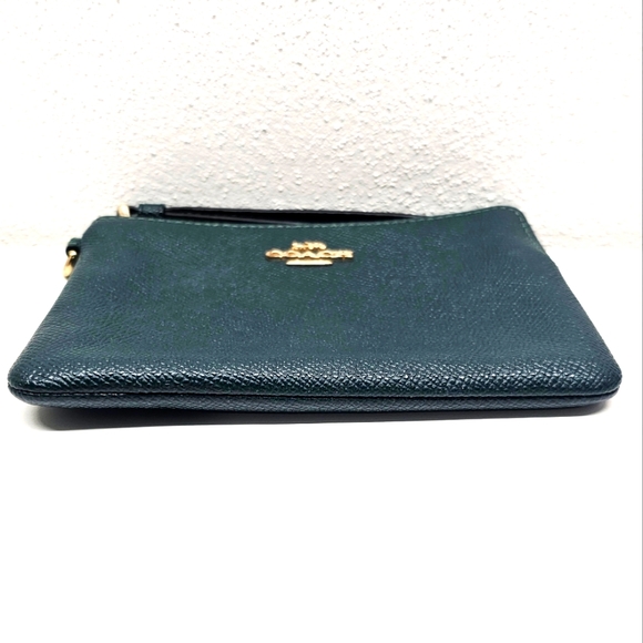 Coach Hunter Green Corner Zip Wristlet C6878